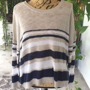 Beautiful lightweight sweater
